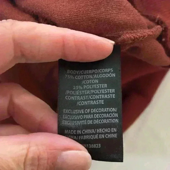 Womens size medium Shyanne brand velour sweater, #I600 - Picture 4 of 5